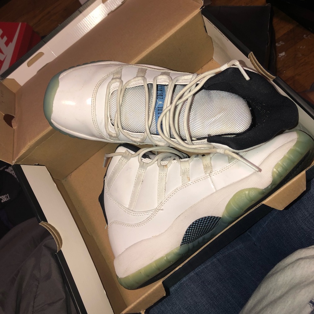 Columbia 11s